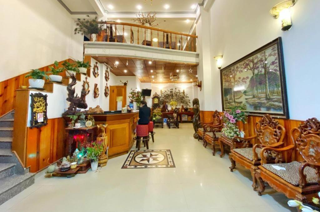 Gold Night Hotel Đà Lạt Exterior foto