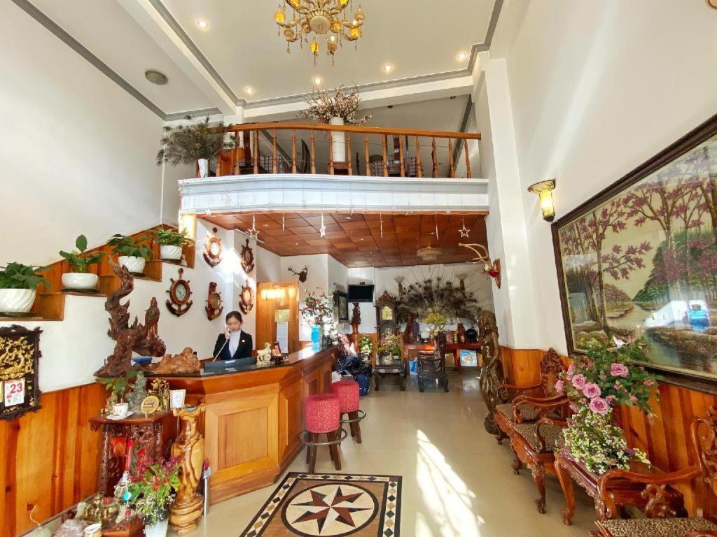 Gold Night Hotel Đà Lạt Exterior foto