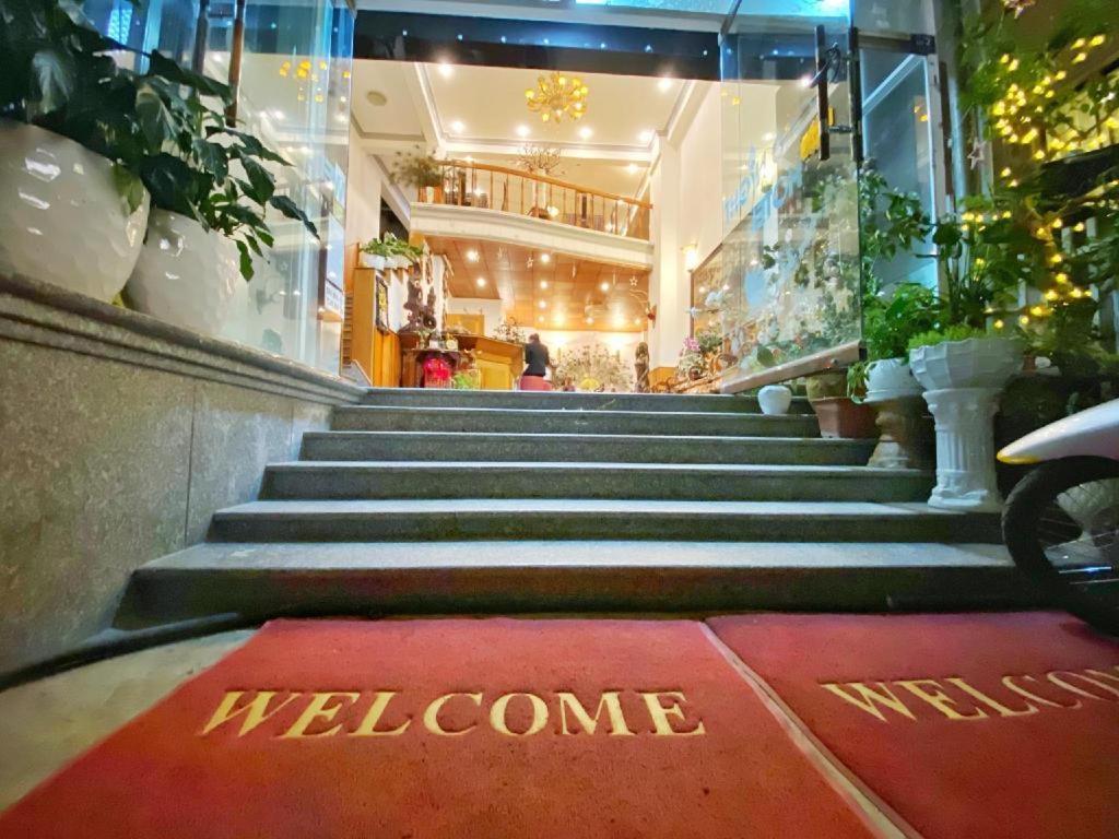 Gold Night Hotel Đà Lạt Exterior foto