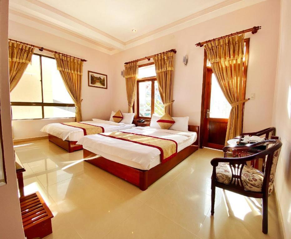 Gold Night Hotel Đà Lạt Exterior foto