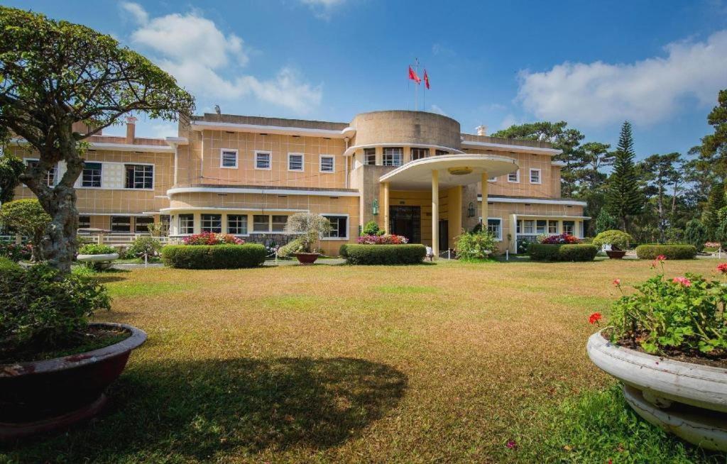 Gold Night Hotel Đà Lạt Exterior foto